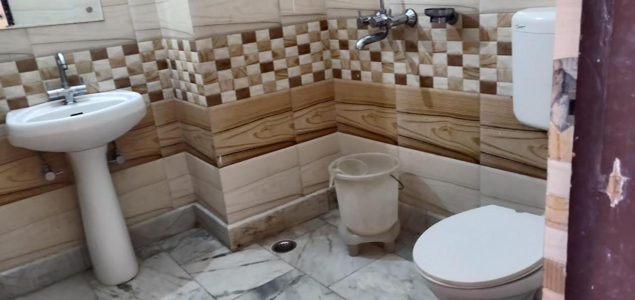 Hotel Shakuntala Катра Экстерьер фото